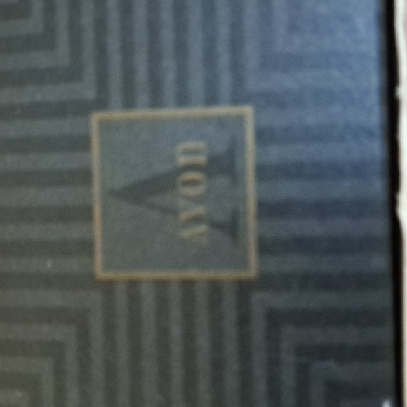 Avon Puffed Red Hearts Afire Pierced Earrings - Picture 4 of 6